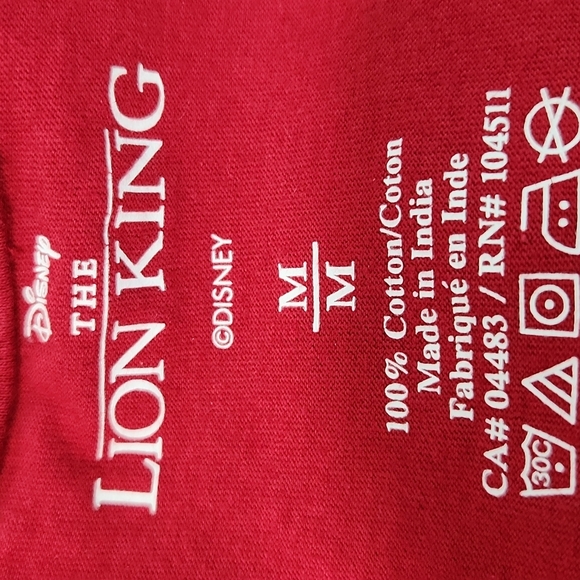 The Lion King FIERCE Red Mufasa Unisex T-shirt (M) - Picture 8 of 8